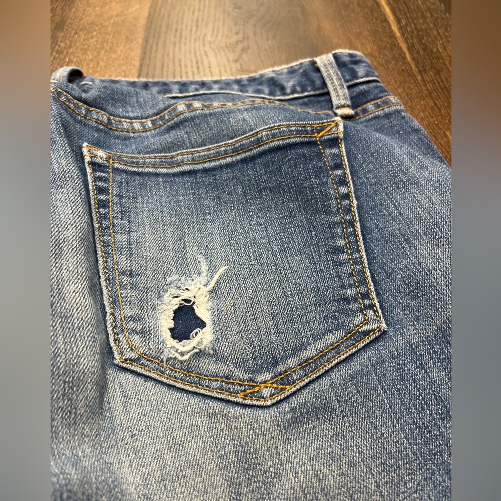 Women’s Gap 1969 Real Straight Jeans
